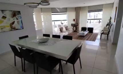 Apartamento 4 suítes com lavabo e dependência no Jardim Apipema.