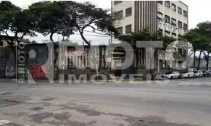 Barracão / Galpão / Depósito à venda no Cambuci, São Paulo  por R$ 18.000.000