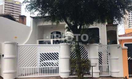 Casa com 4 quartos à venda na Vila Assunção, Santo André  por R$ 3.200.000