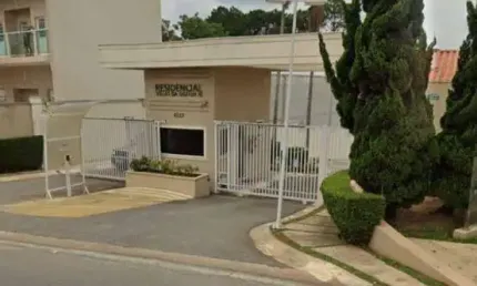 Linda casa no Villas da Granja 3 à venda, 3 Quartos, 2 Vagas!
