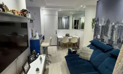 Apartamento á venda 46m², 2 Quartos, Varanda e 1 Vaga. Mobiliado - Osasco