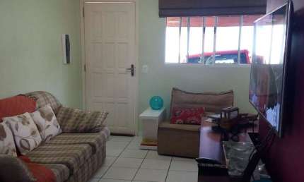 Sobrado á venda no Condomínio Residencial Morada dos Pássaros - Jandira