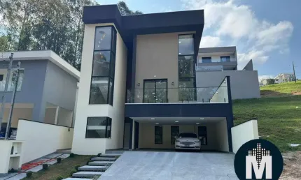 Casa em Condomínio à Venda 3 Suítes e 4 Vagas, 384m2 - Morada da Serra
