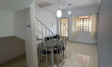 Casa de Condomínio Fechado à Venda, 64m2 - Jardim Regina Alice, Barueri