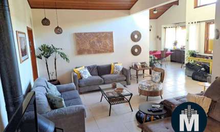 Casa de Condomínio fechado à Venda, 180m2 Santana de Parnaíba, São Paulo