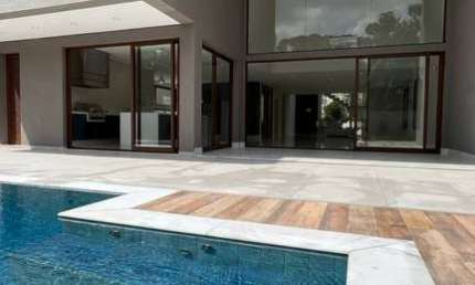 Casa em Condomínio fechado à Venda, 4 suítes, 558m2 - Alphaville, Barueri