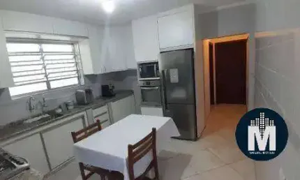 Casa em Osasco, 3 quartos, 1 Salão e Quintal e 2 Vagas de Garagem!