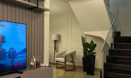 Casa à venda, 4 Dorms,Suíte, àrea goumert/ Jacuzzi, 4 Vagas - Centro Osasco