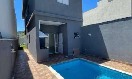 Casa de Condomínio à Venda 3 quartos e 2 vagas, 150m2 - Chácara Jaguari