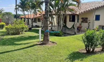 Chácara a venda , casa sede com 5 suítes com móveis de madeira maciça Jd Diocesano Salto SP