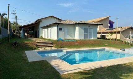 Casa cond com 4 dormitórios sendo 2 suíte com vista para piscina condômino Inhandjara