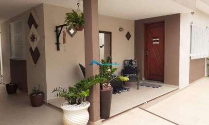 Casa a venda C/ 3 Dorms sendo 1 Suíte, Jd Messina, Jundiaí SP