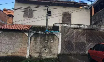 Vende-se sobrado com 3 dormitórios (1 suíte) no Jd Santa Gertrudes Jundiaí