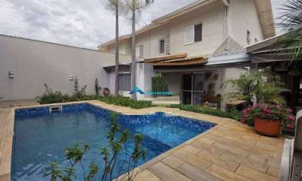 Casa C/ 4 Dorms, Quintal C/ Piscina, A/T de 275 M², Cond. Chácara das Palmeiras Imperiais