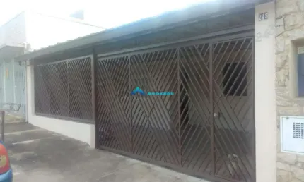 Casa a venda com 2 dormitorios e com edícula 196m² Vila São Paulo