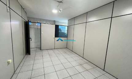 Local C/ 4 Salas para Locação com 80 M² total, Grande visibilidade, Próximo ao Poytheama Jundiaí
