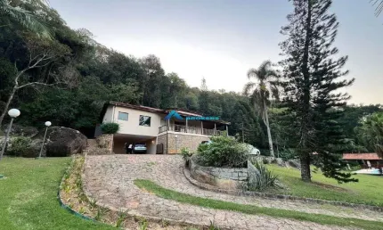 Chácara para locação c/ 3 dorms, 2 suítes, churrasqueira e piscina ,total de 20.000 m², santa clara jundiaí