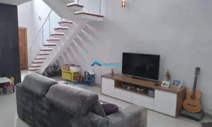 Casa térrea a venda com 3 dormitórios com suite e piscina jundiai sp