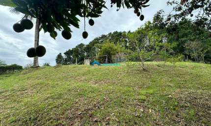 Vende-se Terreno de 1.200 m² no Champirra, Jundiai-SP