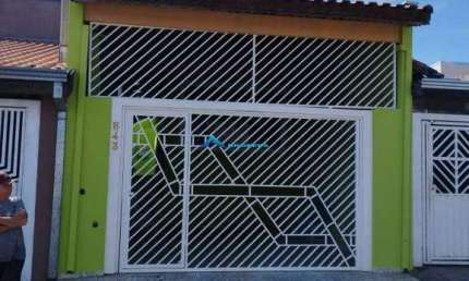 Vende-se Casa de 2 Dorms, 2 Vagas, em Cabreúva, Bairro Jacaré.