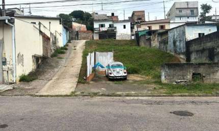 Terreno de 300 m² com platôs a venda no Jd. Santa Gertrudes ( Aceita permuta )