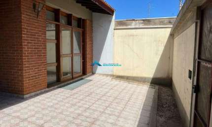 Casa a venda com 3 dormitórios 5 vagas para residencial ou comercial Vianelo Jundiai SP