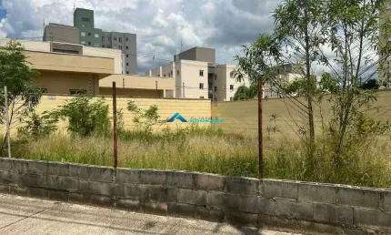 Vende-se Terreno com Topografia Plana no Loteamento Santa Giovana em Jundiai-SP