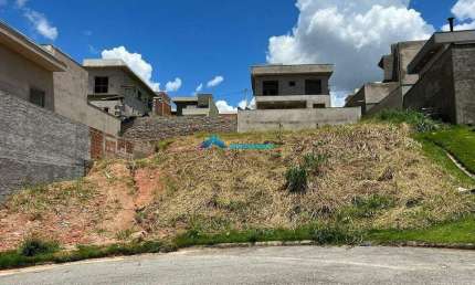 Vende-se Terreno com leve Aclive no Reserva do Jatobás, em Louveira -SP