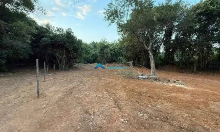 Terreno a venda no bairro caxambu c/ 1.804 m², fácil acesso e boa topografia