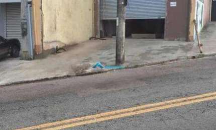 Aluga-se Salão Comercial no Jardim Cidade 2, em Jundiai-SP