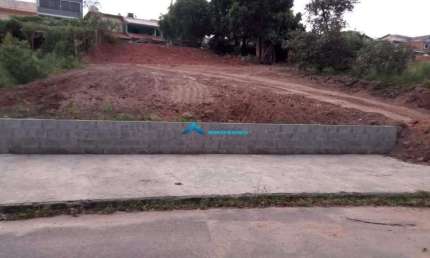 Terreno à venda na Rua Pirita, s/n, Colina da Serra, Cabreúva