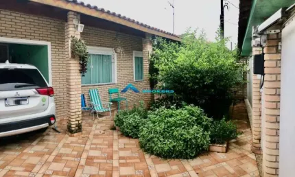 Casa para Locação C/ 3 Suítes, Mobiliada, Amplo espaço externo, Bairro Jd do Lago, Jundiaí SP