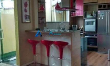 Casa a venda com 3 dormitórios na Vila Progresso em Jundiaí 230 m2