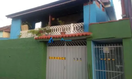 Vende-se Casa de 155 m2, 3 dormitórios, na Vila Maringá, Jundiai