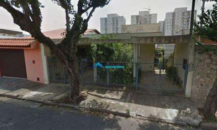 Vende-se Casa de 3 dormitórios, 2 vagas, 1 quarto e banheiro no Porão, no Cidade Luíza, Jundiai