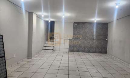 Sala comercial para alugar na Avenida Amélia Amado, 859, Centro, Itabuna, 80 m2 por R$ 4.000