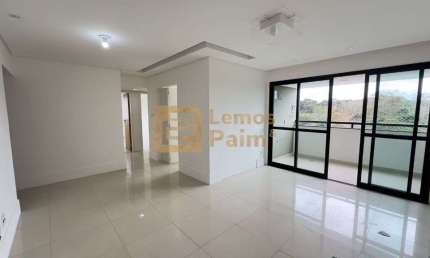 Apartamento com 3 quartos para alugar na Avenida Princesa Isabel, 101, São Caetano, Itabuna