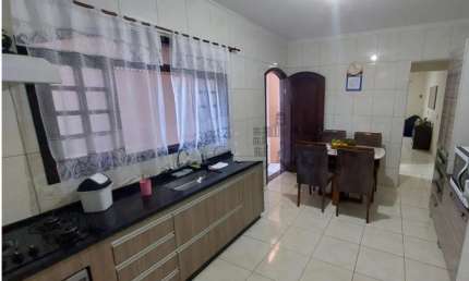 Casa com 3 quartos à venda na Rua Homero Malinverno, 1, Residencial União, São José dos Campos