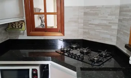 Casa jardim mariana em são josé dos campos com um salão de beleza