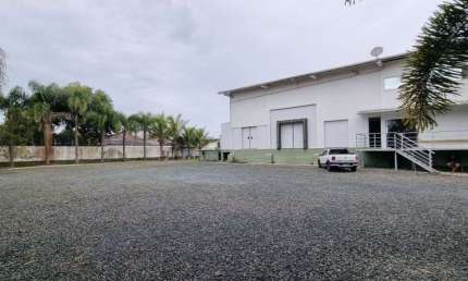VENDA: Galpão 600m2 em terreno de 2.100m2, amplo pátio, Barra do Rio, Itajaí/SC!