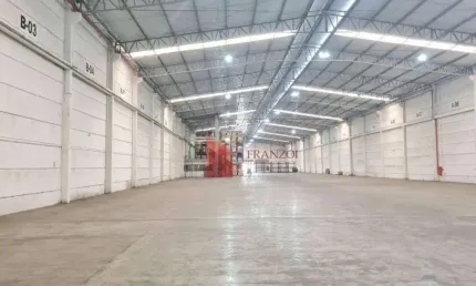 VENDA E ALUGUEL GALPÃO 4.300m²em terreno de 8.125 m²  na BR 101 Itajaí - SC