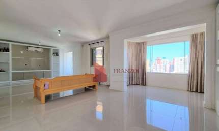 VENDA: Apartamento semi MOBILIADO, REFORMADO, 4 Suítes, Centro, Itajaí/SC!