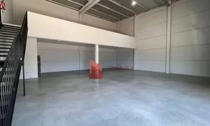 LOCAÇÃO: Galpão NOVO de 290m2 próximo da BR 101 no CIDADE NOVA.