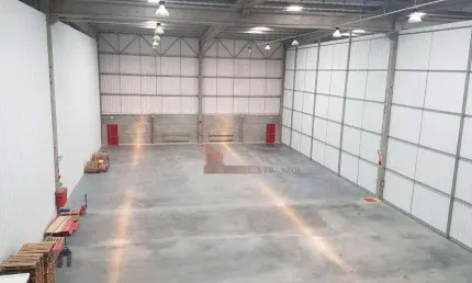 ALUGUEL: ARMAZÉM LOGISTICO 1.480 m² em NAVEGANTES/SC