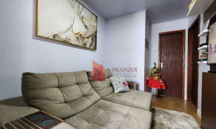 VENDA: Casa com 2 dormitórios no Bairro São João em Itajaí.