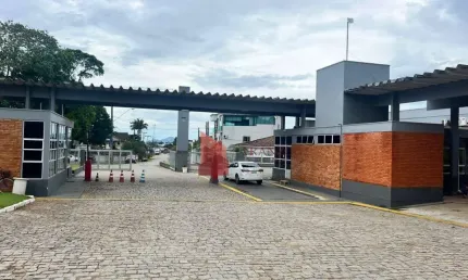 Barracão / Galpão / Depósito com 10 salas para alugar na Rua Engelberto Otto Hagemann, 1254, Aventureiro, Joinville