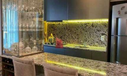 VENDA: Apartamento com 3 Dormitórios Sendo 1 Suíte - Centro - Itajaí/SC