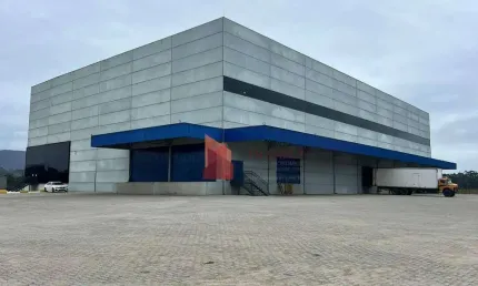 Barracão / Galpão / Depósito com 2 salas para alugar na Rodovia BR-101, 1236, Canhanduba, Itajaí