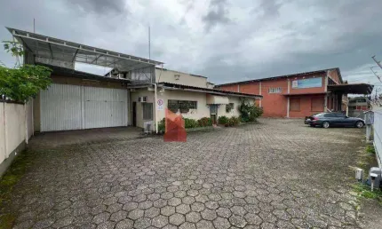 ALUGUEL: GALPÃO comercial na Barra do Rio em Itajaí