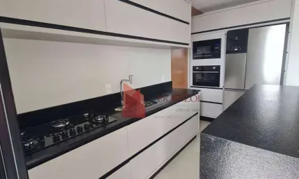 VENDA: Apartamento semi MOBILIADO, com Suíte e 2 Dormitórios, Centro, Itajaí/SC!